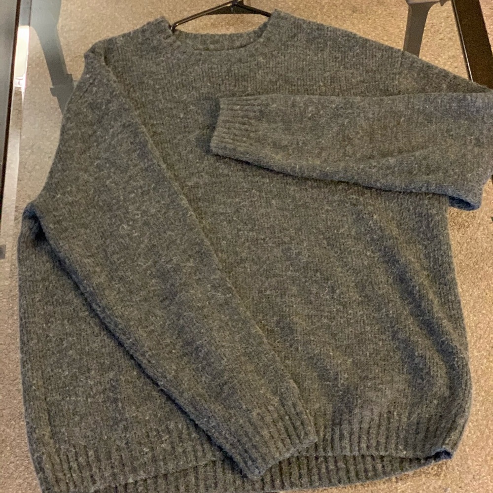 Crew neck